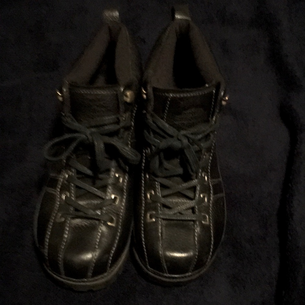 Hardly Davidson women casual leather boots size 9